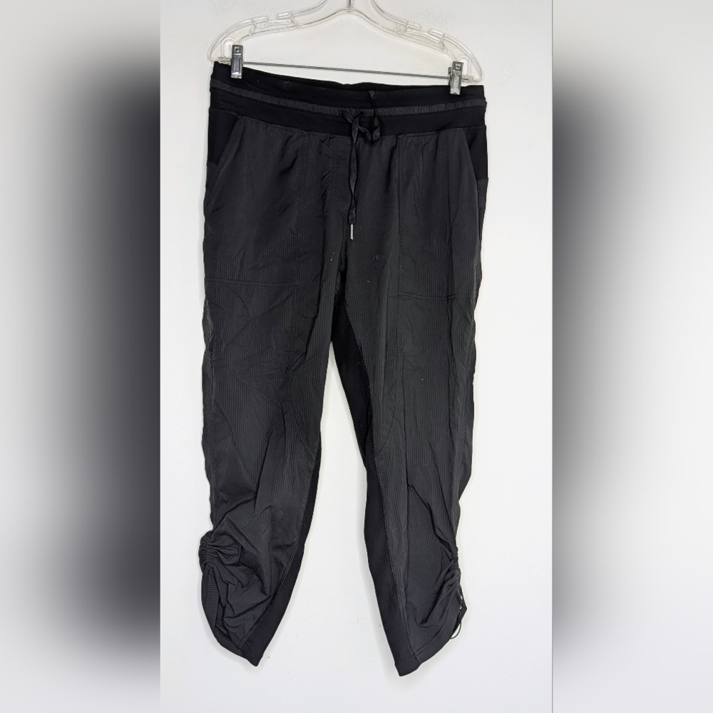 Lululemon • Dance Studio Mid Rise Cropped Pant Black Size 10 - Picture 4 of 7